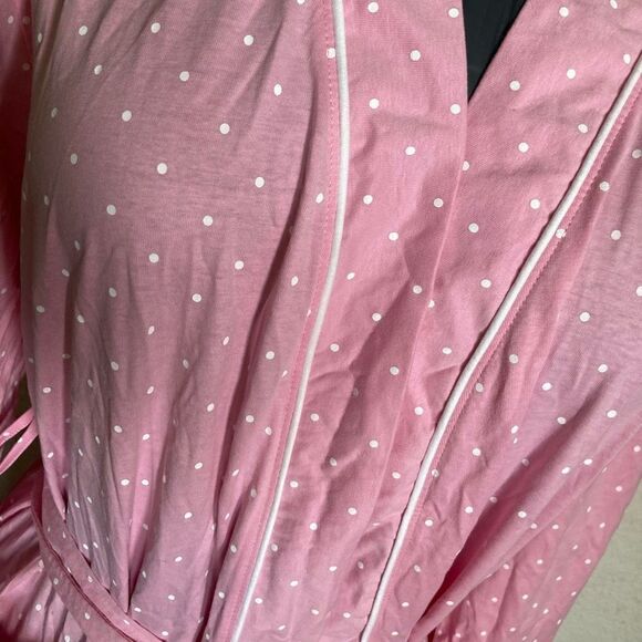 Pajamagram Classic Pink Polka Dot Robe Size Medium - Picture 5 of 7